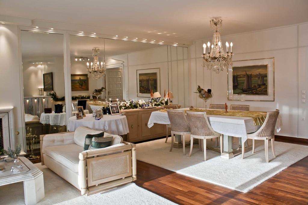 Luxury Apartment Demokratias Atenas Exterior foto